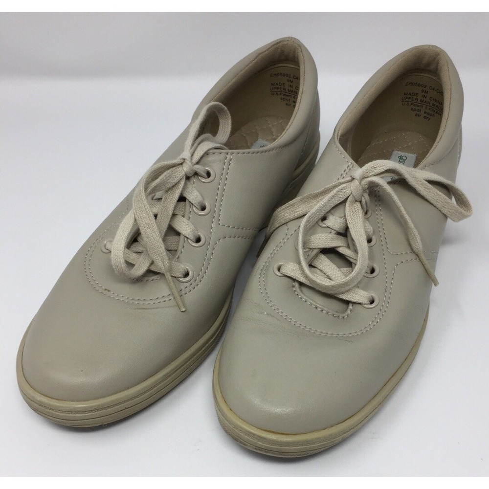 Grasshoppers Women's Comfort Lace Shoe Beige Stretch Slip Resistant Stone 9M